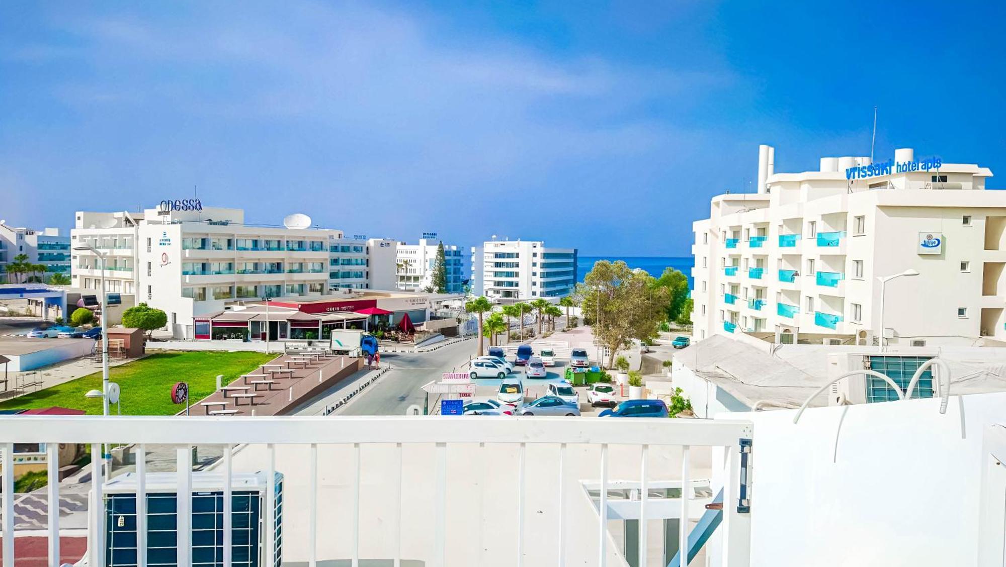 Sofia'S Seaview Appartement Protaras Buitenkant foto